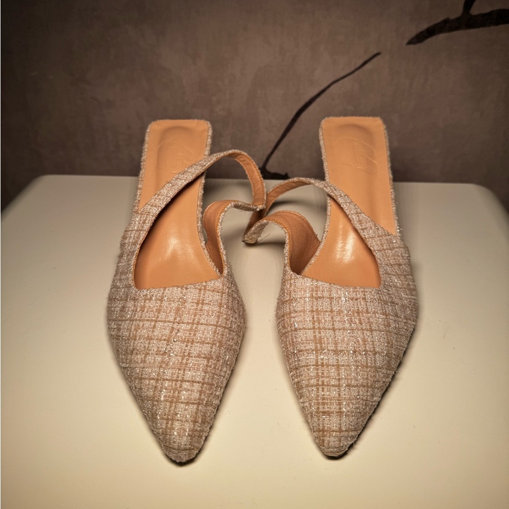 Elegant Beige Women's heels